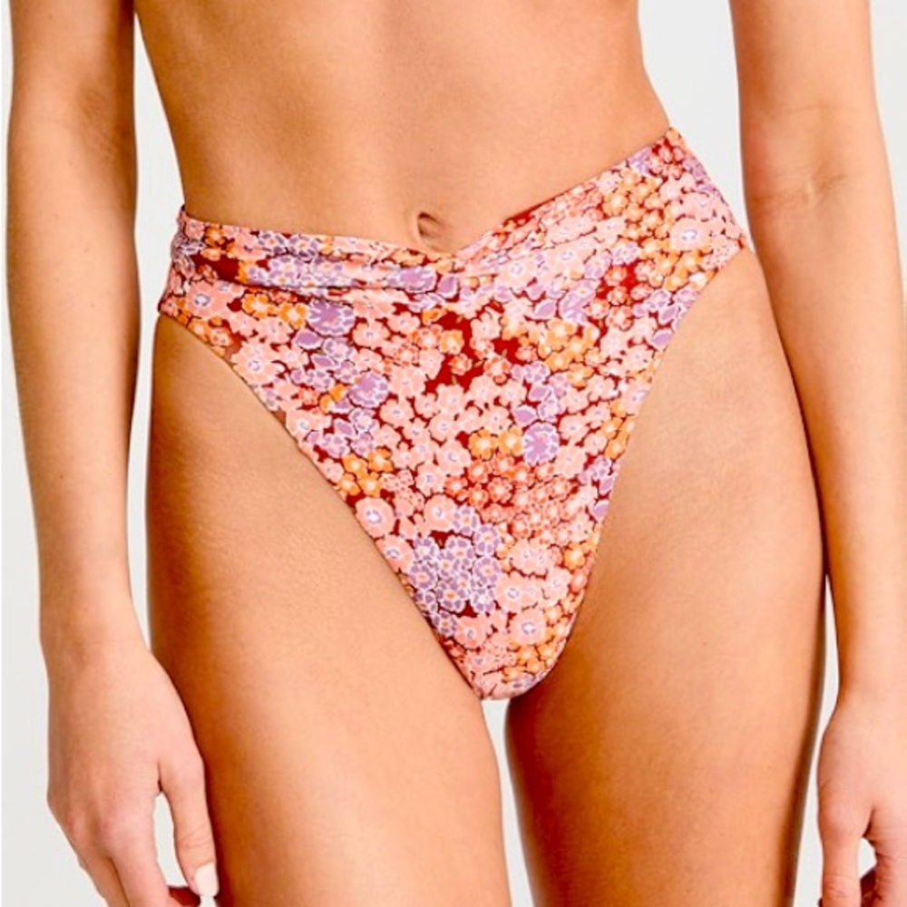 LSPACE Nancy Lee Bottom Bitsy - Floral Print *NWT/never worn*